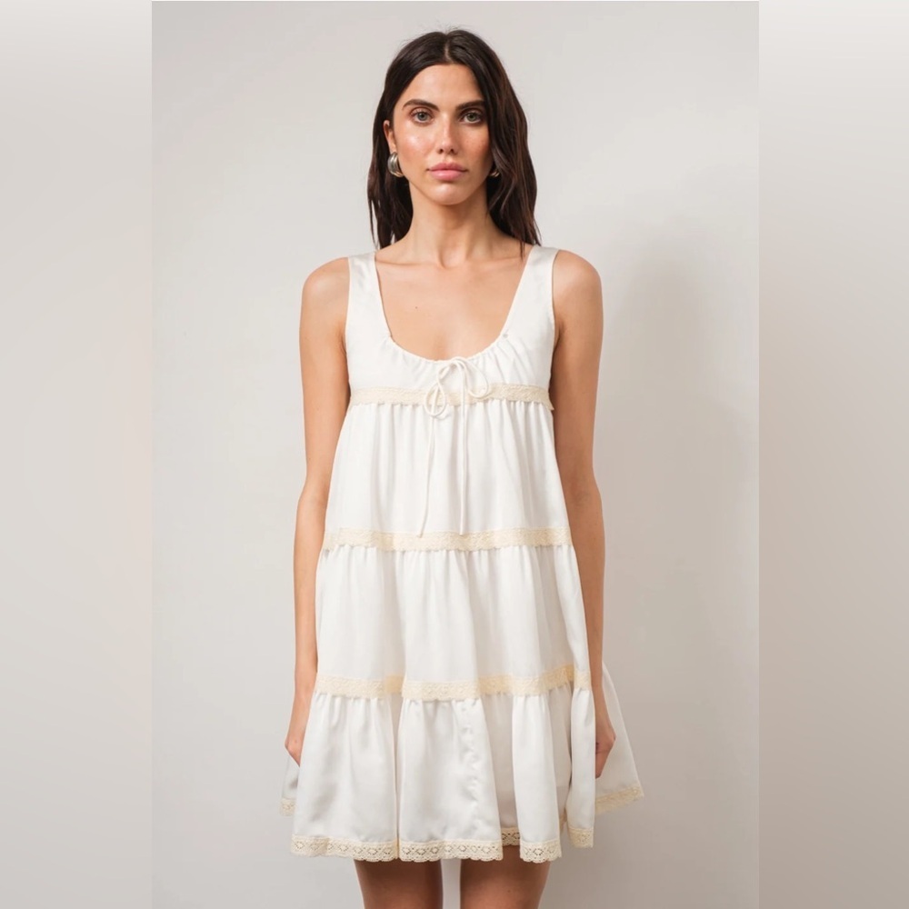 LOUCIA Tiered Lace Babydoll Dress Cottagecore romantic milkmaid festival Small
